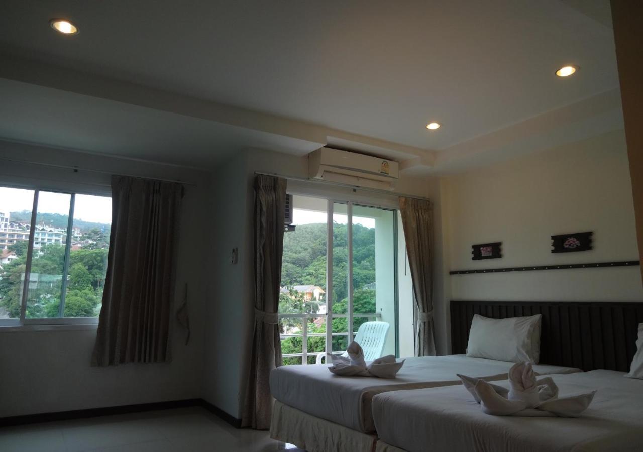 At Home Hotel Patong Esterno foto